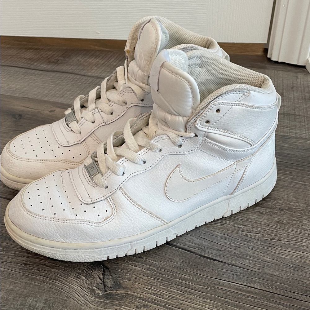 Nike Classic AF1 White Leather Sneakers